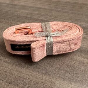 ARING PET Pink Velvet with Rose Gold Accents Dog Leash new